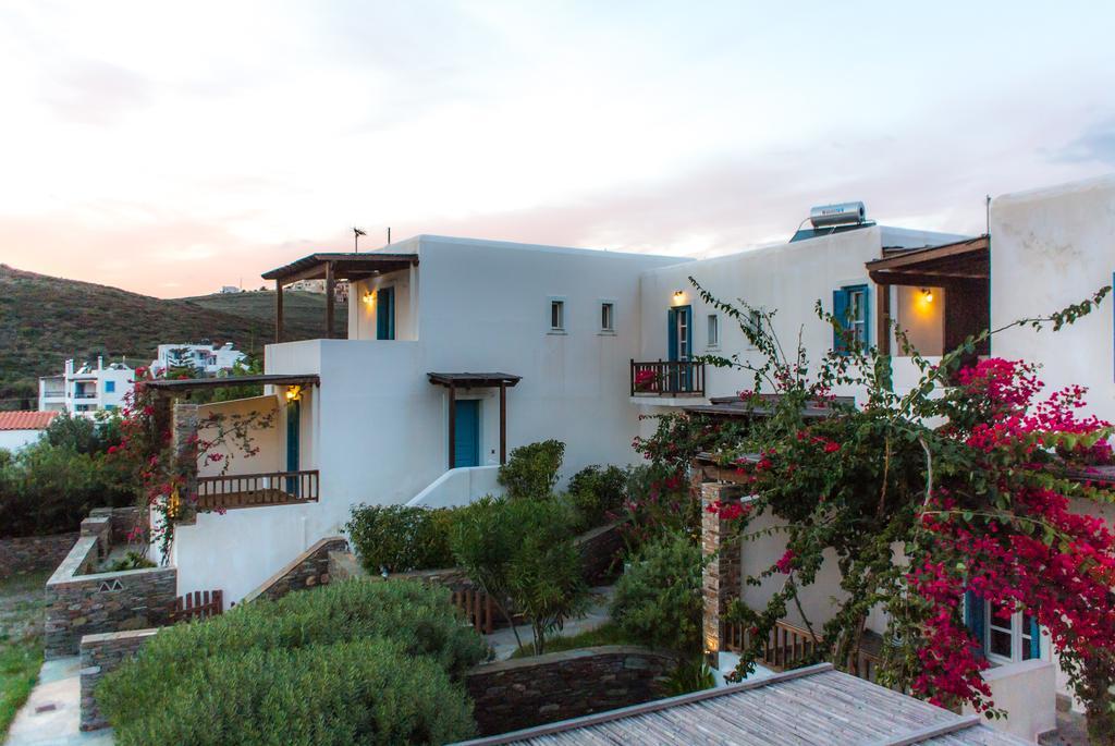 Andros Maisonettes Agios Petros  Exterior photo